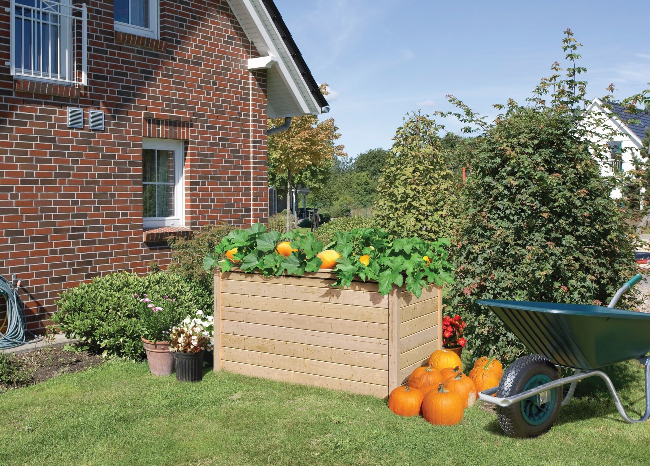 Karibu Hochbeet 2 in Naturbelassen im Garten