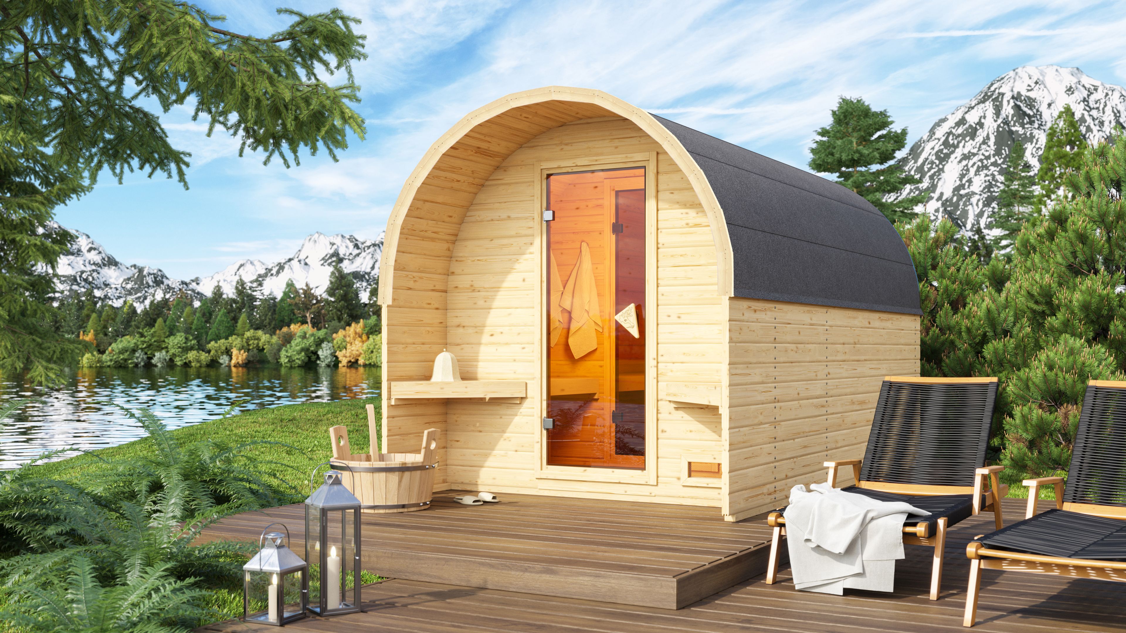 Karibu Fasshaus 3 aus Holz, im Garten aufgebaut